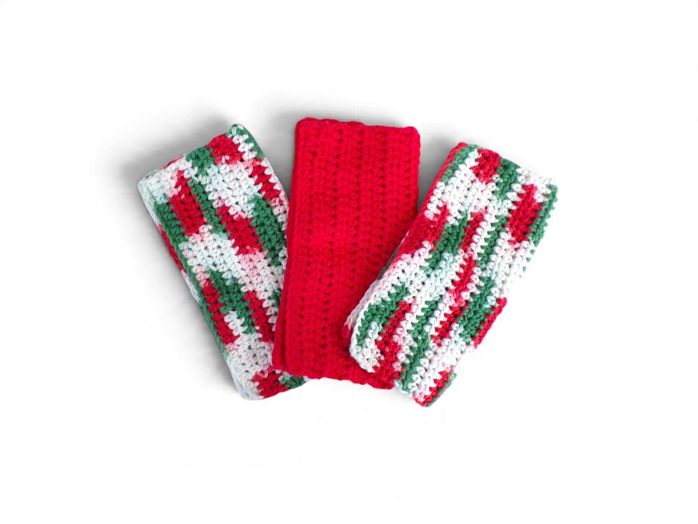 (3) Handmade Crocheted Dishcloths Washcloths 100% Cotton Red Mistletoe Ombre